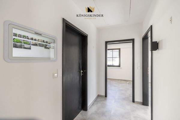 Flur, Zugang zum Dachboden