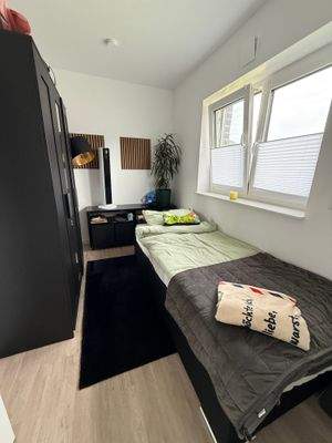 Büro/ Gäste-/ Kinderzimmer