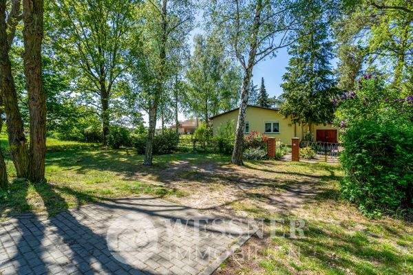 Außen-Ansicht von der Straße