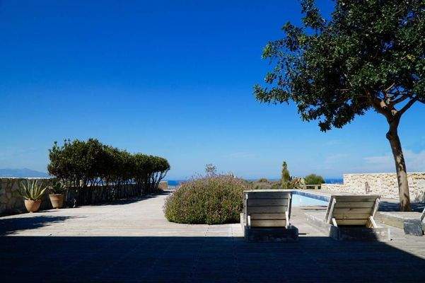 Kreta, Karteros: Einfamilienhaus in Stadtnähe zu verkaufen