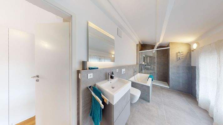 Beispiel modernes Badezimmer