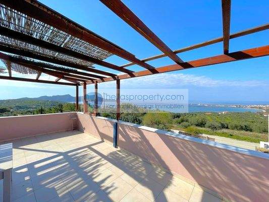 08f7c071730e4fd7b87153f9df057ad2-original