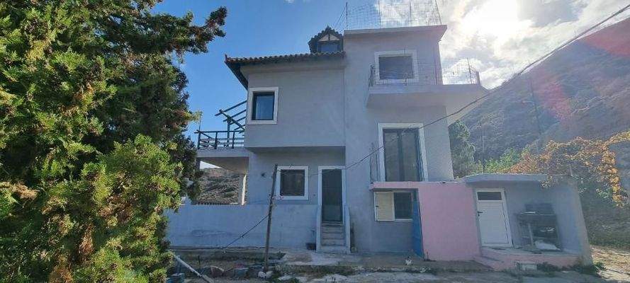 Kreta, Agia Pelagia: Freistehendes Haus mit traumhaftem Meerblick zu verkaufen