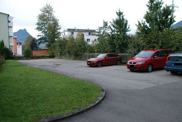 Außenparkplatz