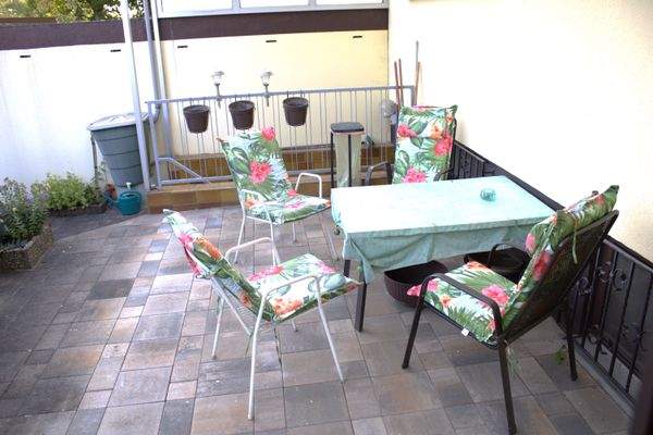 Terrasse Bild 2.jpg