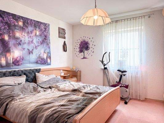 Erdgeschoss - Schlafzimmer