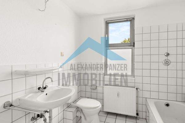 Badezimmer 1.OG links