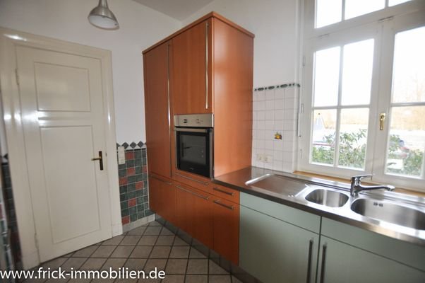 28-Küche Vorderhaus EG.JPG