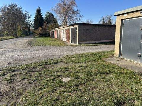 Elsterwerda Garage, Elsterwerda Stellplatz