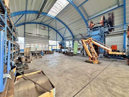 Innenansicht Lager- und Produktionshalle