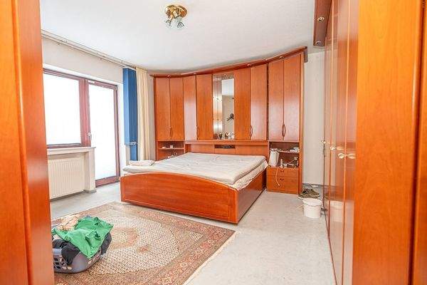 Schlafzimmer 2 (Dachgeschoss)