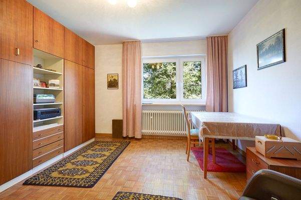 Zusätzliches Zimmer im Erdgeschoss