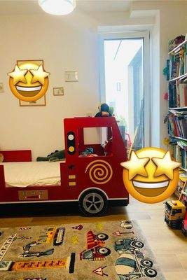 Kinderzimmer mit Balkon