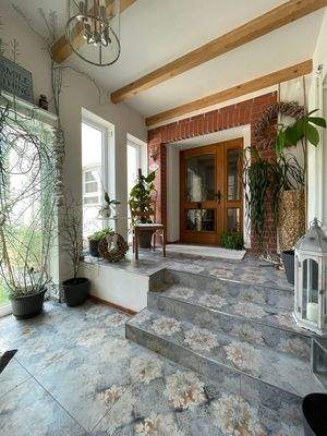 Eingangsbereich mit separater Garderobe