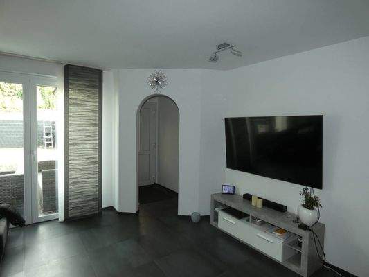 Wohnzimmer / Windfang Eingang