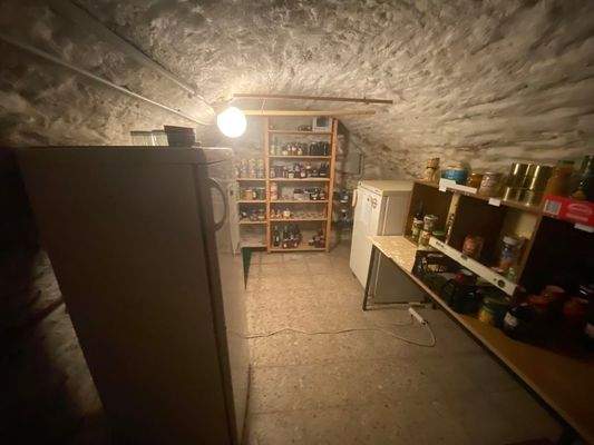 1.1. Kellergewölbe.JPG