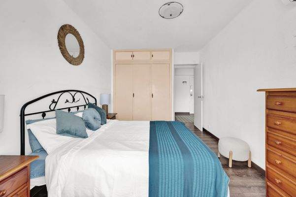 Bedroom in apartment in Portals Vells 4