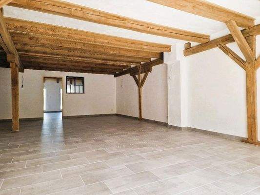 Wohn - und Essbereich