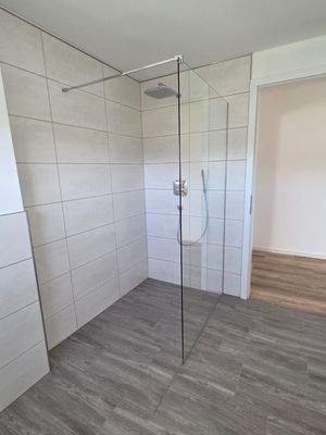 Duschbereich bodenbündig (o.Gew.)