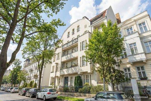 Straßenansicht Gebäude