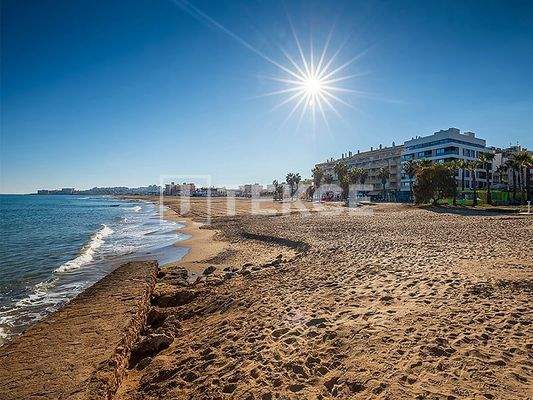 Modern Stylish Apartments in Complex in Torrevieja Alicante