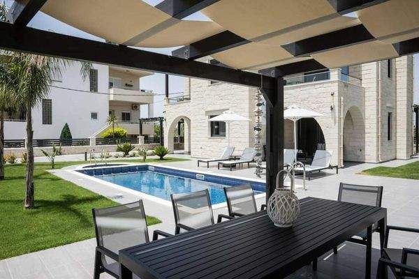 Stone Villa For Sale - Almirida A2 48.jpg