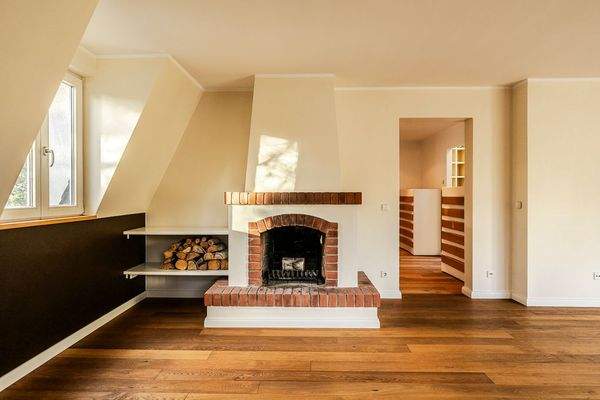 Wohnbereich mit Kamin