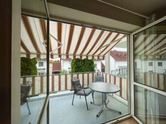 Balkon mit Markise 