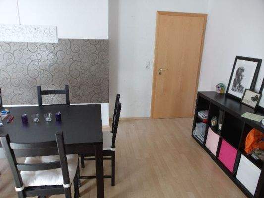 Ihr riesiges Esszimmer