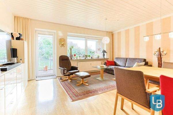 ... und Zugang auf den Balkon