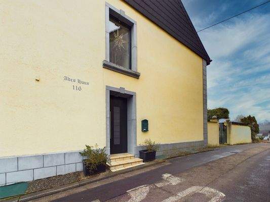 Ferienresidenz für Airbnb in Überherrn - Altforweiler