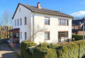 Zweifamilienhaus 