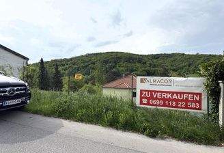 südliche Ansicht des Baugrundstücks