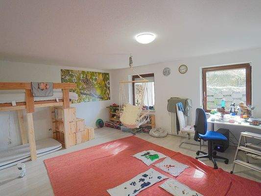 2. Kinderzimmer im UG