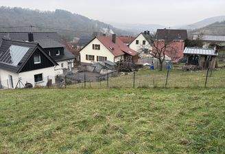 Monzingen_Grundstück zur Seite mit Aussicht_Winter-Nebel