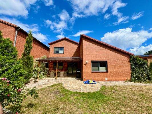 Rückansicht des Hauses / Garten