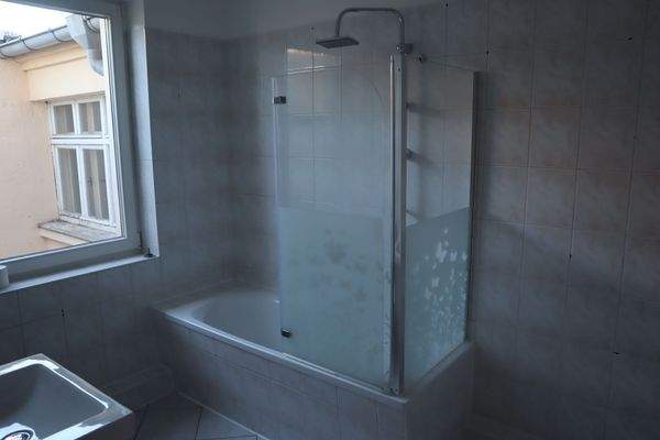 Badausstattung einer Wohnung