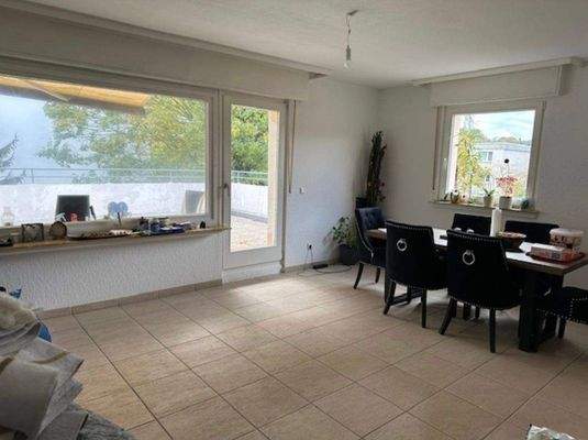 3 Musterfoto Wohn- Eßzimmer.jpg