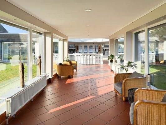 Verbindung zu den Häusern II und III