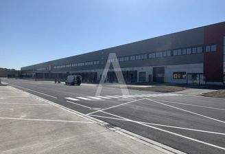 Logistikhalle in Langenfeld