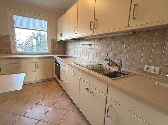 Sehr gepflegte Einbauküche