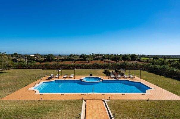 2591_02_Llucmajor_Finca_Blick