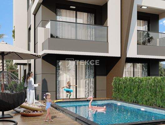 Modern Homes with Garden and Private Pool in Güzeloba Antalya