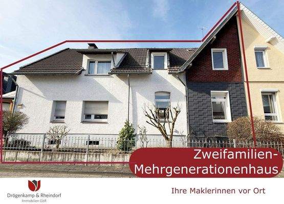 Wohnen im Haupthaus (rechts) und Anbau (links)