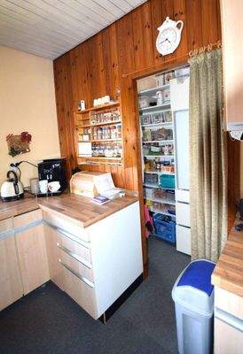 Küche mit Speis im OG