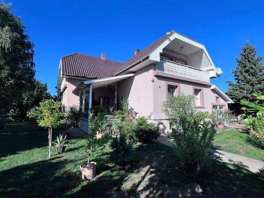 Haus seitliche Ansicht