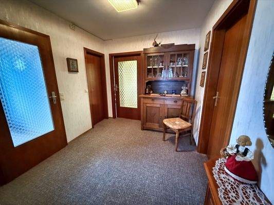 Wohnungsflur - Eingangsbereich EG