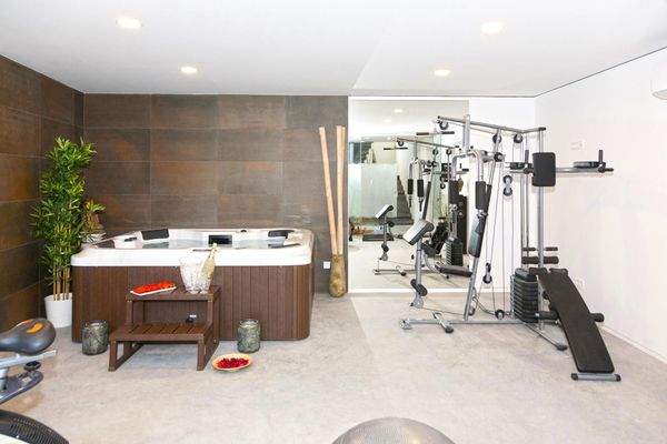 07d3509e-a5b9-4c6c-bac8-77819c4e651e