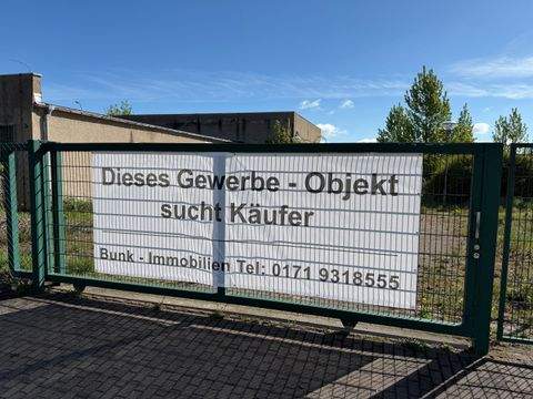 Schönebeck (Elbe) Halle, Schönebeck (Elbe) Hallenfläche