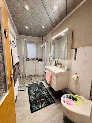 Duschbad Erdgeschoss.jpg